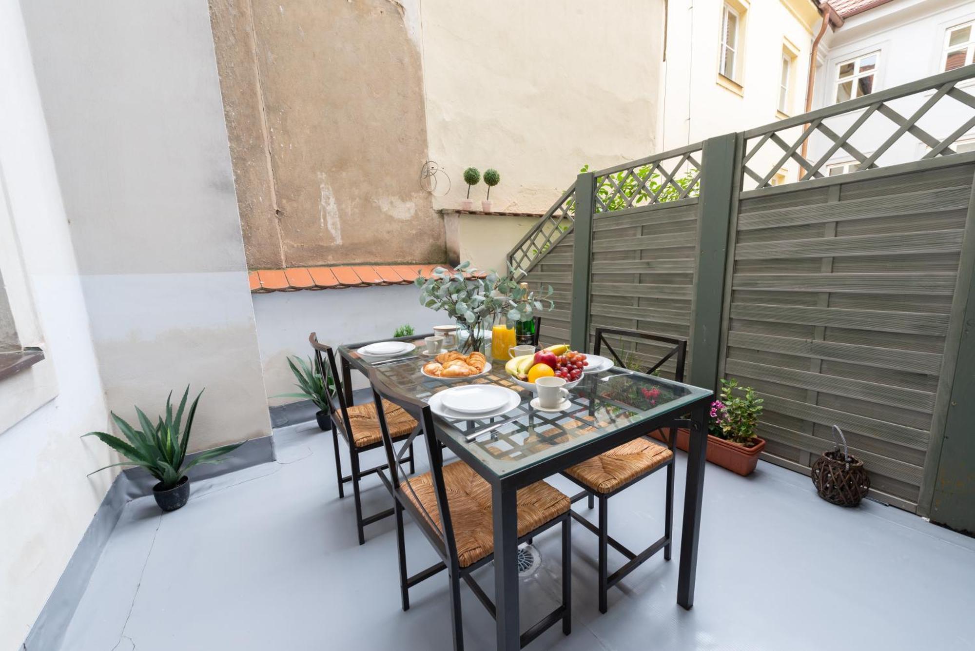 Best Price & Location - Historic Square Residency Praga Exterior foto